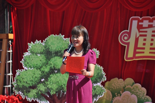 西罗园幼儿园举行庆六一戏剧表演艺术节