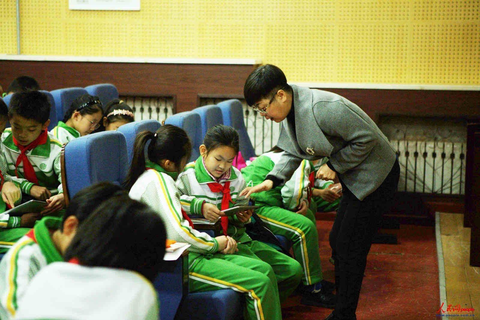 北京朝阳:名师教学特色展示活动举行教研员专