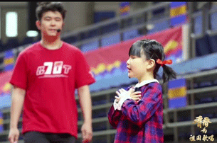 歌唱祖国:这所大学在北京欢迎你