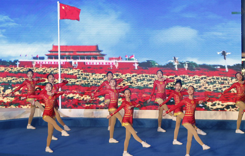 開幕式上的健美操表演（北京市教委供圖）