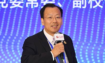 主持人:  李鳳亮 南方科技大學黨委副書記