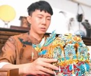重慶小伙傳承中國傳統手工藝