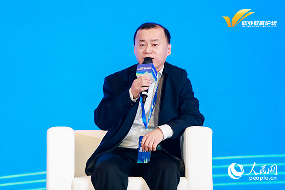 黑龍江農業經濟職業學院副校長聶洪臣出席圓桌論壇並發言。