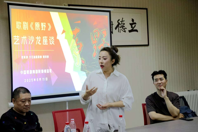 “高雅藝術進校園”活動舉行。校方供圖