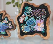 创新设计点亮珠绣艺术