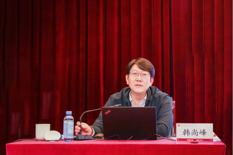 中國礦業大學(北京)黨委書記韓尚峰講授專題思政課。校方供圖