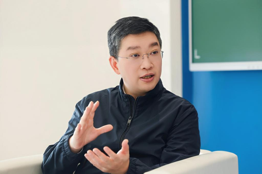 上海市徐汇区教育局局长周刚