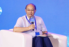 全國職業教育集團化辦學專家組副組長高鴻