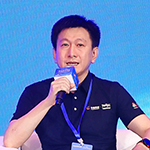    王悅    深圳華清同創科技有限公司執行總裁在AI極速推動知識生產與整合的當下，教育模式正從以知識傳授為主的傳統教育，向以能力和素質培養為核心的新型教育模式轉變。