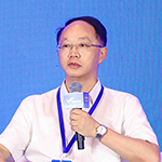     李文勇    廣西交通職業技術學院黨委副書記、校長在AI極速推動知識生產與整合的當下，教育模式正從以知識傳授為主的傳統教育，向以能力和素質培養為核心的新型教育模式轉變。