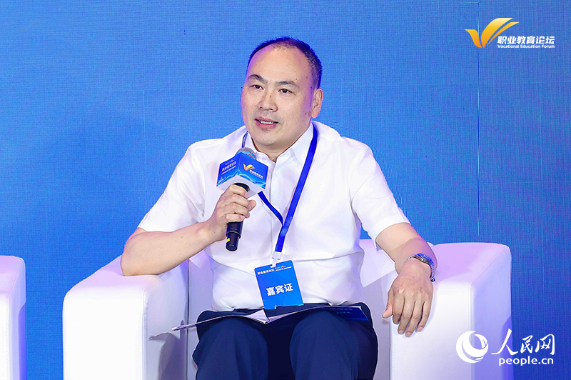 长江工程职业技术学院党委副书记、院长杨道远