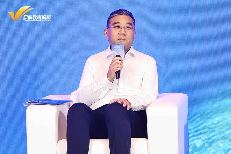 济南护理职业学院党委副书记、院长曹爱民