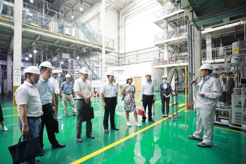 校長劉波帶隊赴“科技礦場”企業開展實地調研