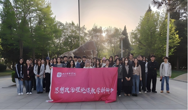 胡鑫與她的學生們
