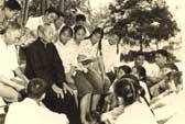 70年代常见的田间地头“忆苦