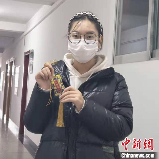 2022研考陝西中醫藥大學免費發放中藥香囊多舉措暖心護考
