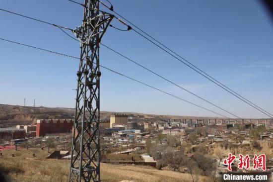 内蒙古9岁男孩爬高压塔触电重伤爱心助力预计1个月后可出院